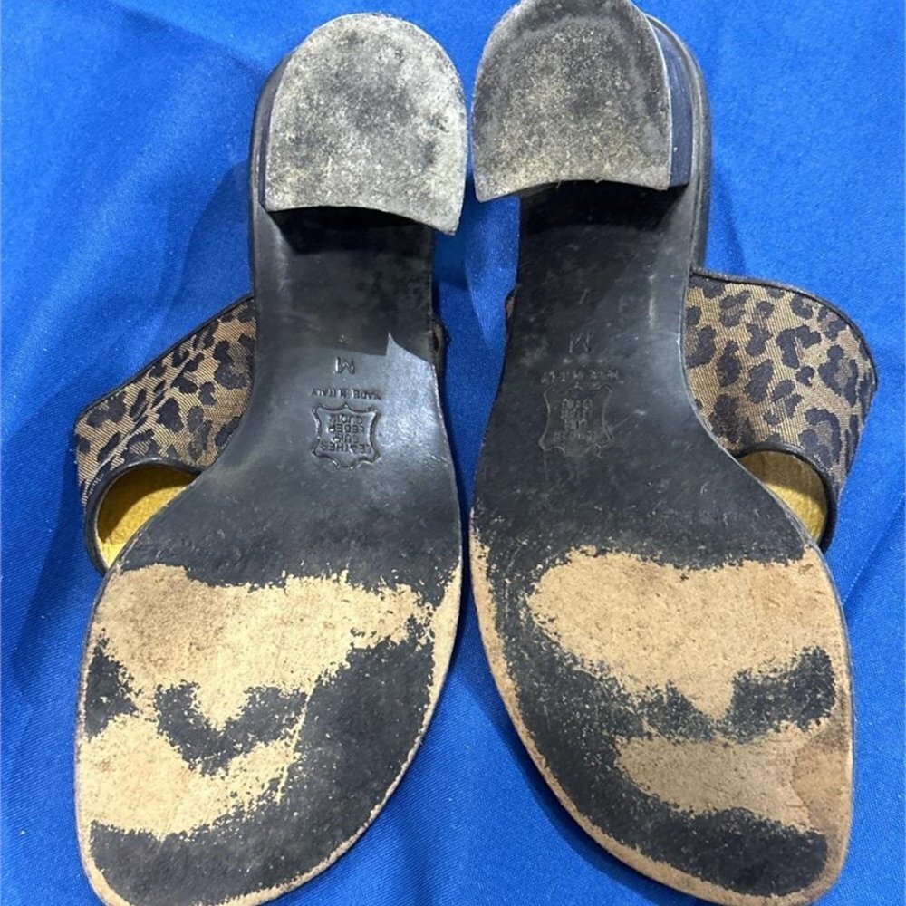 Fendi Vintage Leopard Sandals thongs size 7 - Picture 3 of 4